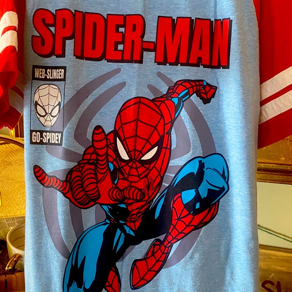 NWOT Marvel's Spiderman' short-sleeve t-shirt - Size XL